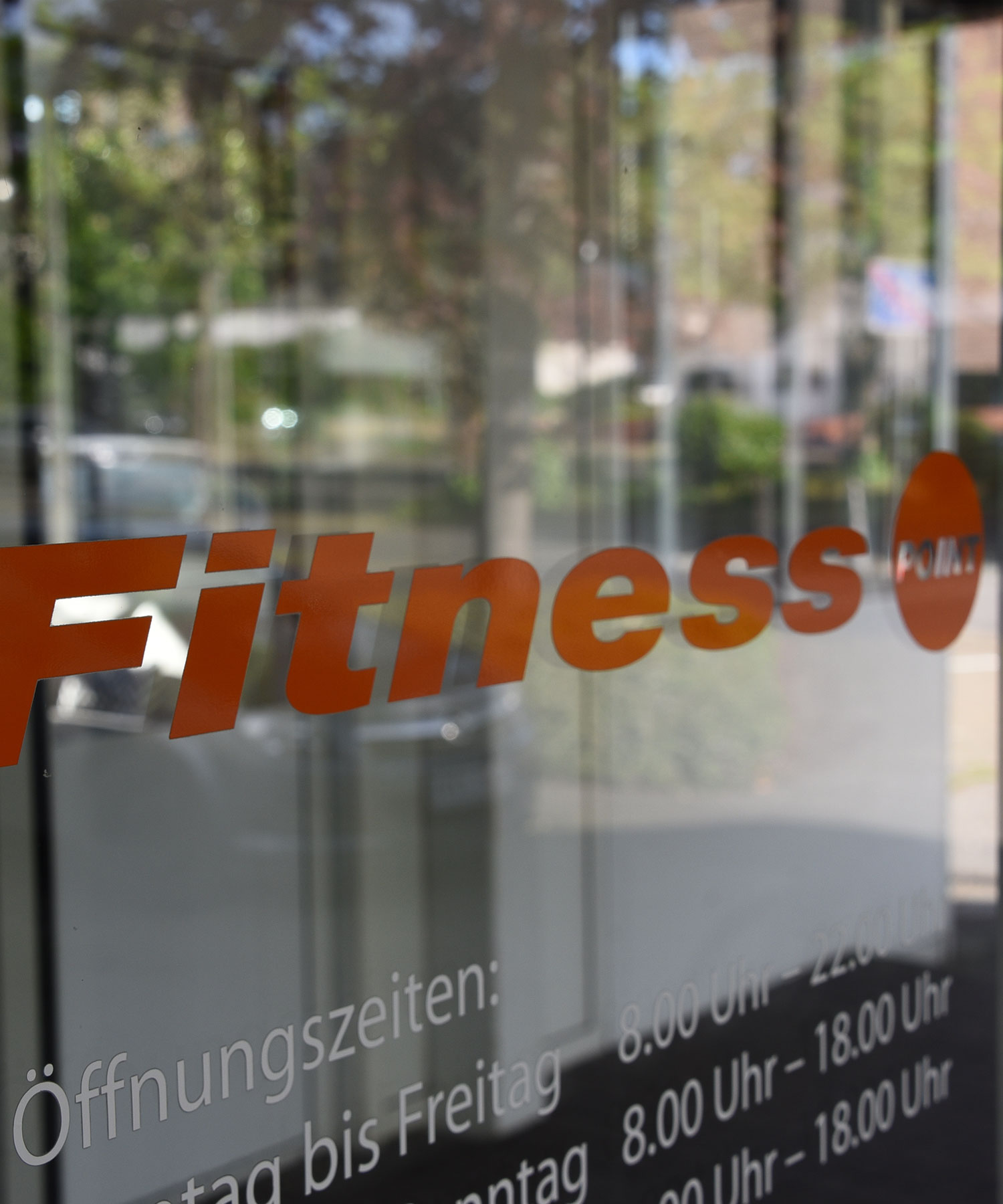 Eingangstüre FitnessPoint Horrem